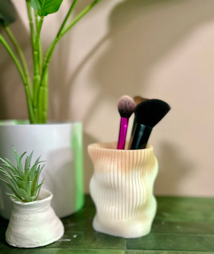 Resin Sock Vase - Bragg About It Artistry